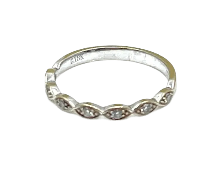 18K White Gold Size 6 Diamond Ring - 7 Round Diamonds approximately 0.2ct each