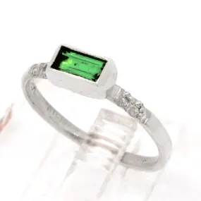 Green Tourmaline & White Sapphires Ring (size 5 1/2)