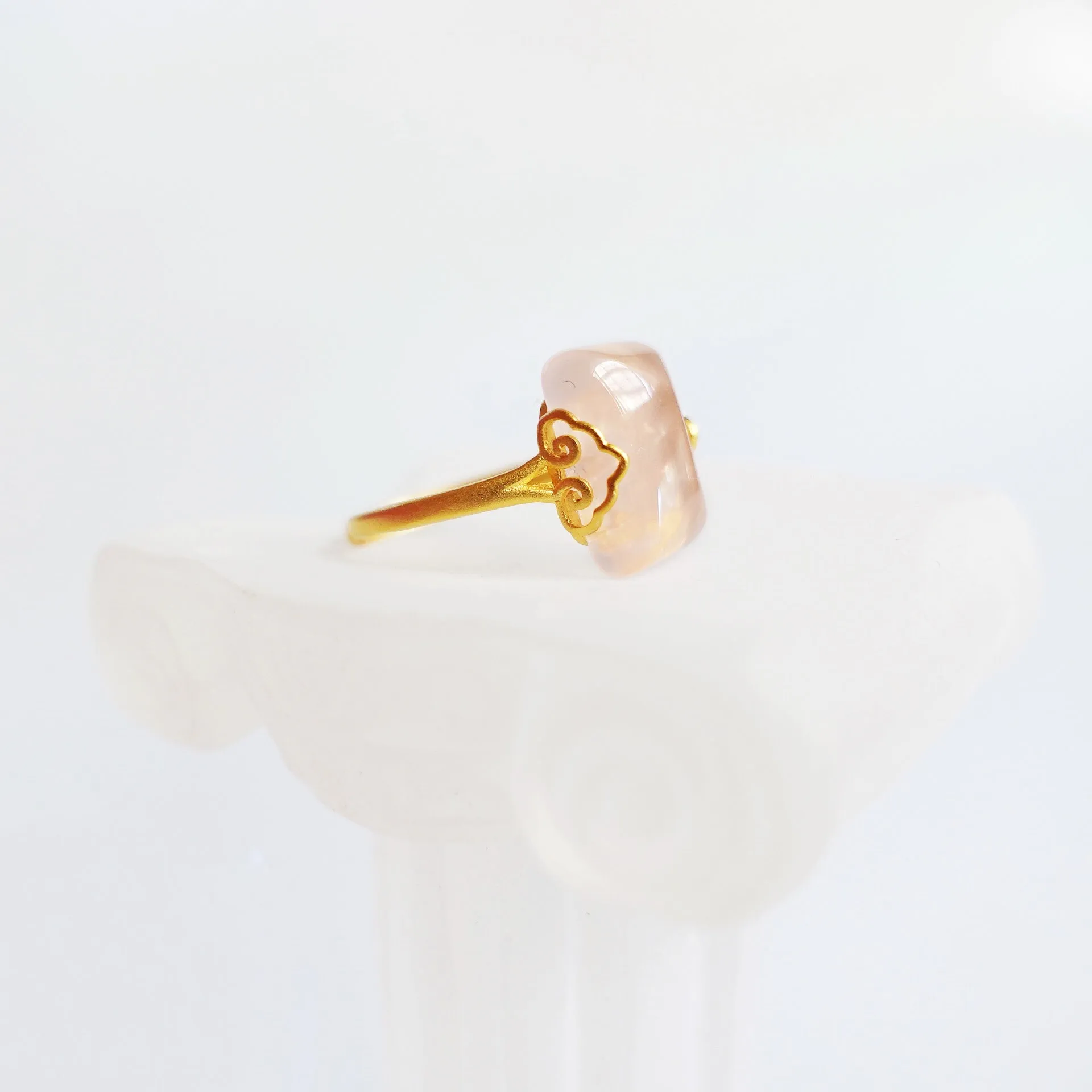 Handmade Rectangle Rose Quartz Ring Gold