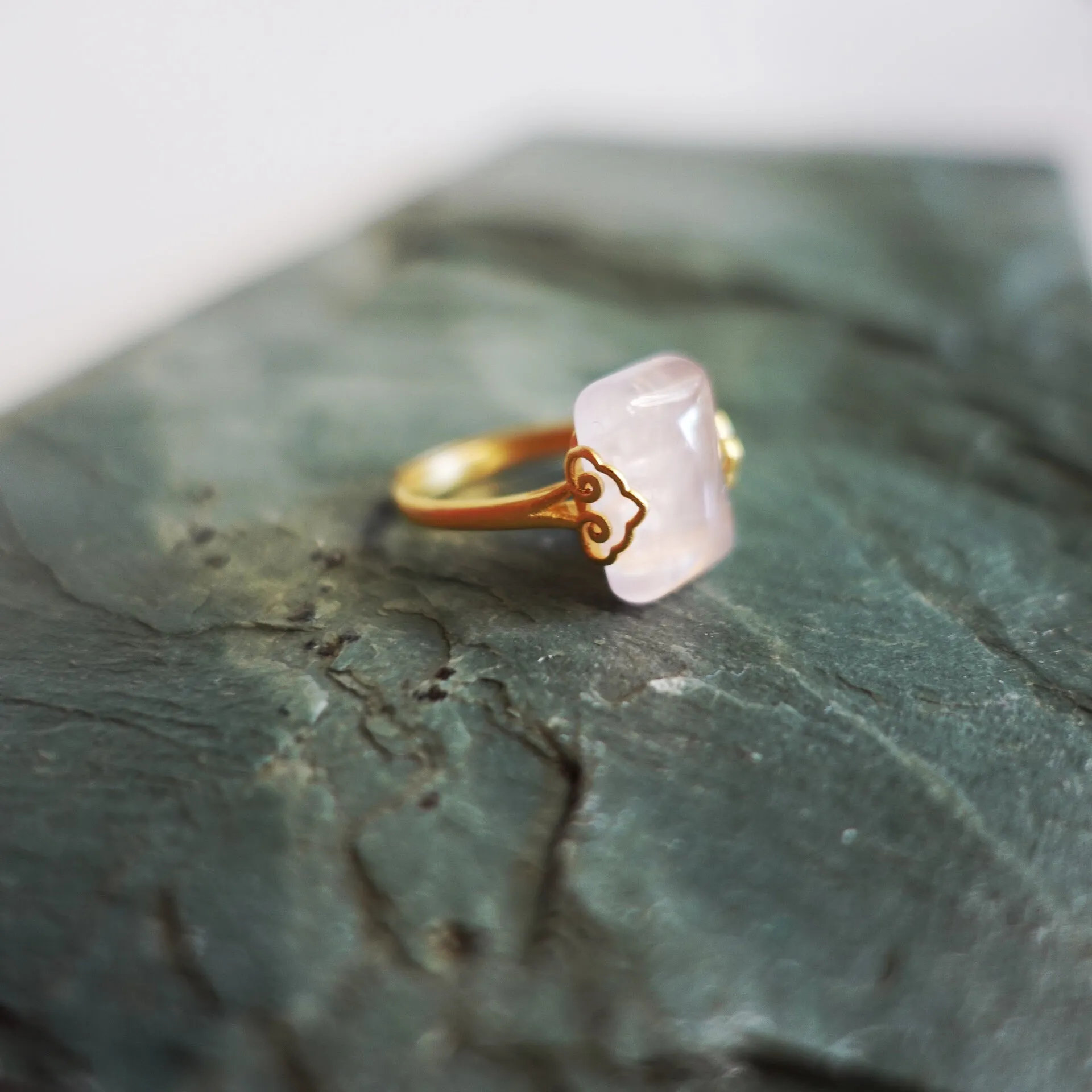 Handmade Rectangle Rose Quartz Ring Gold