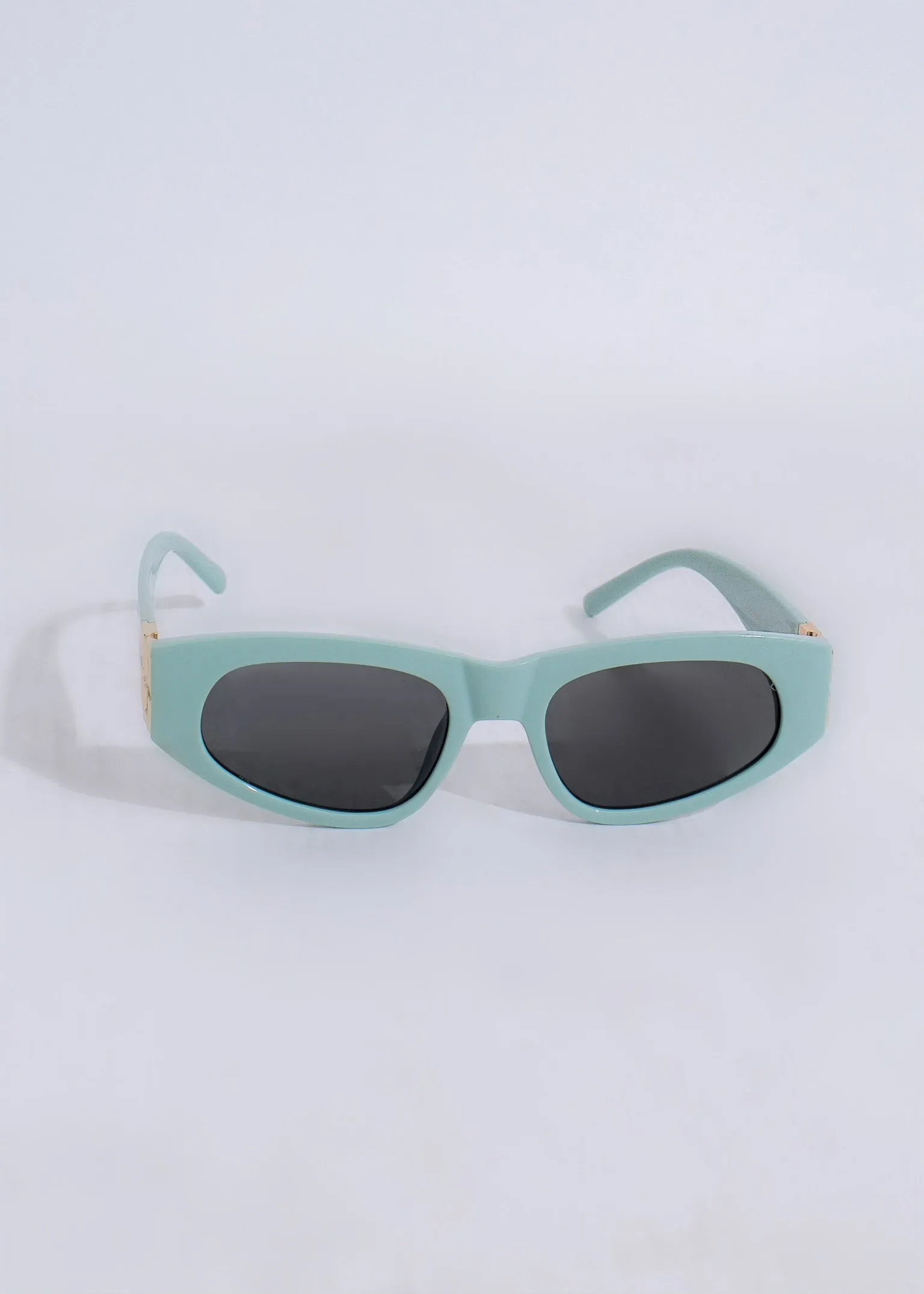 Keep Watching Oval Sunglasses Green