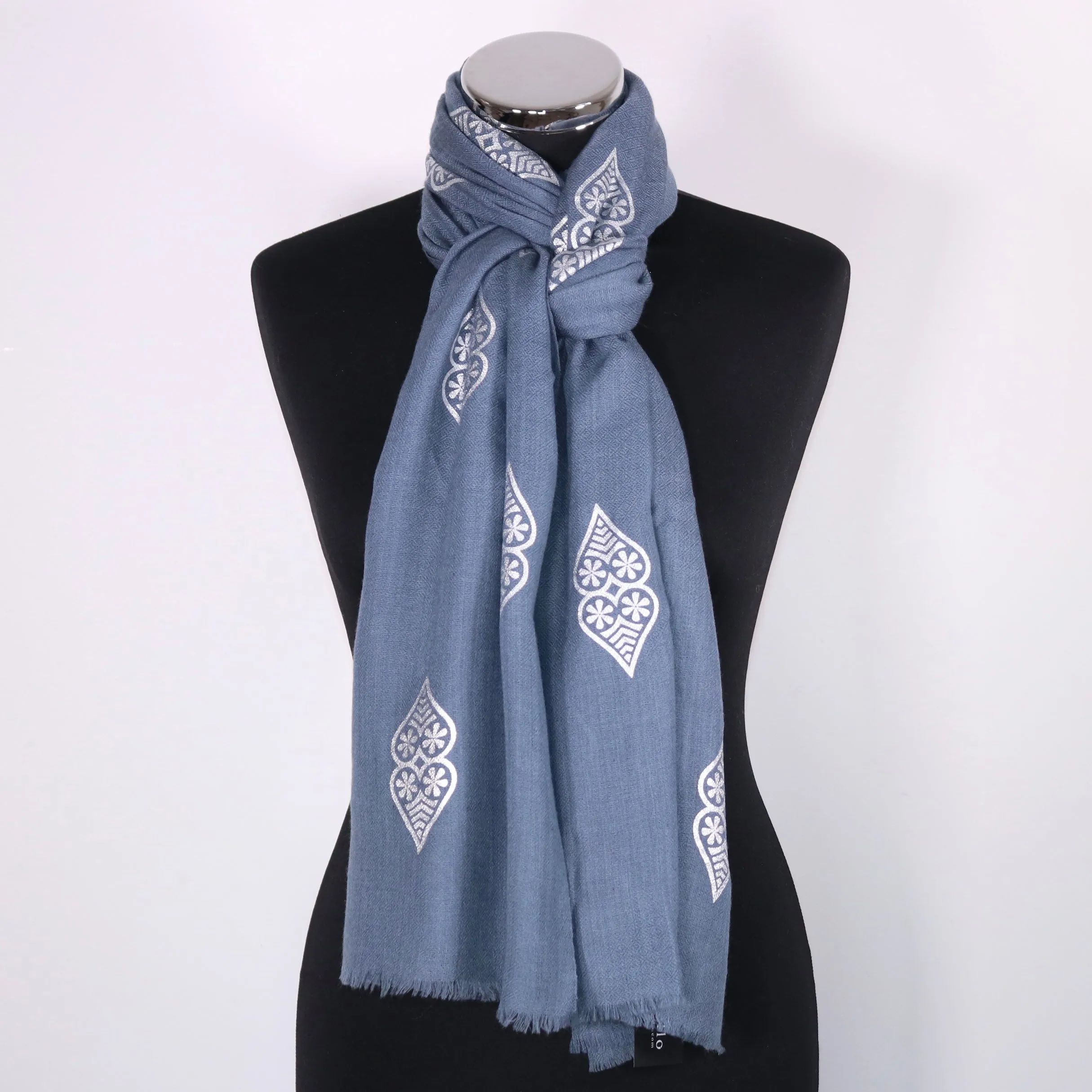 Lily Cashmere Scarf