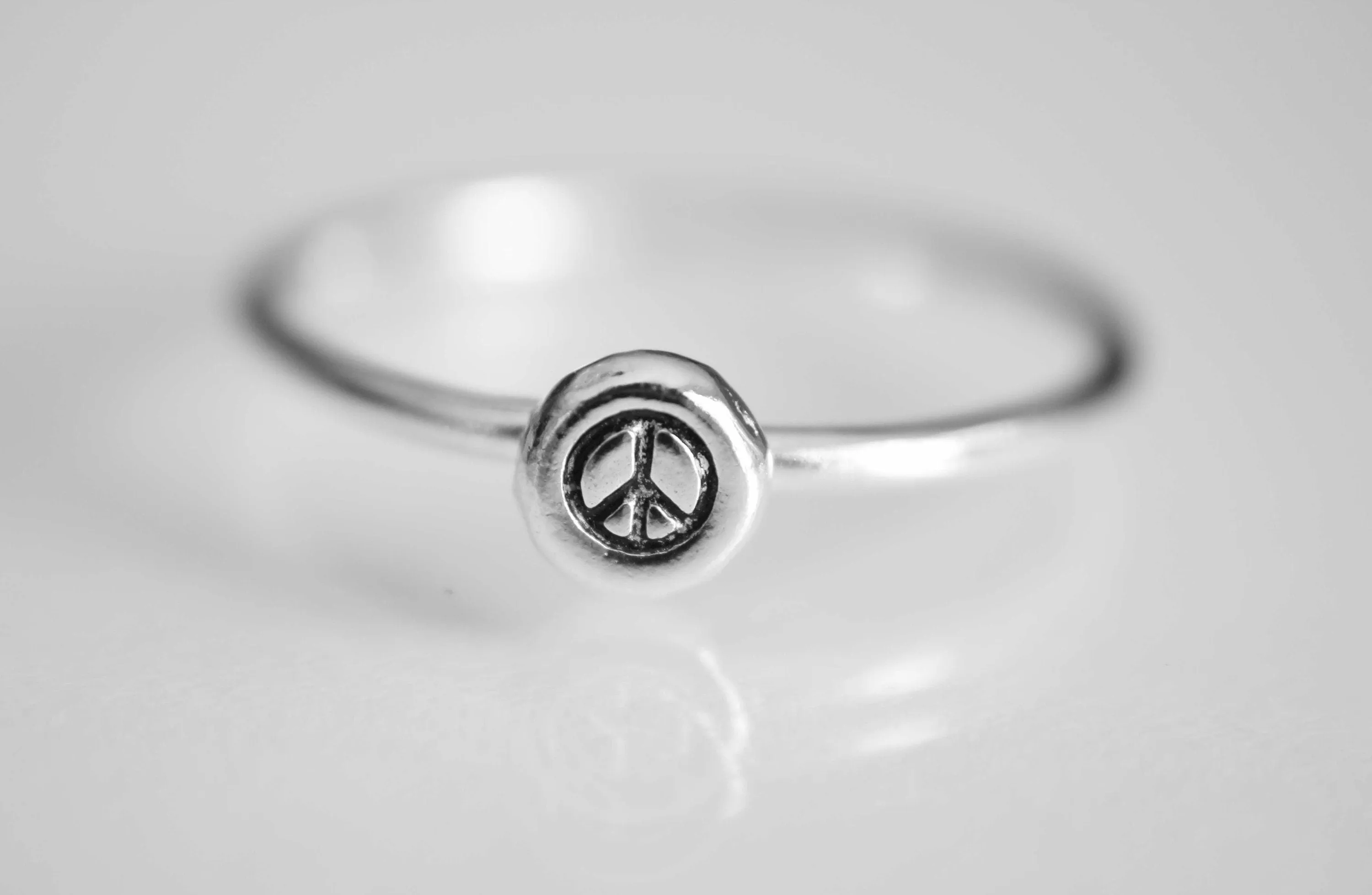 Peace Sign Ring, Peace, Peace Jewelry, Metalwork, Minimalist, Boho Hippie Fashion, Friendship, Gift, Small Peace Sign Ring