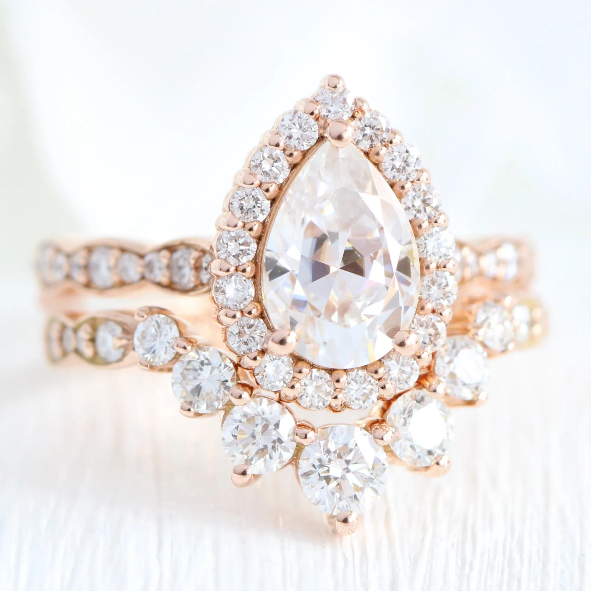 Pear Moissanite Engagement Ring in Luna Halo Diamond Scalloped Band