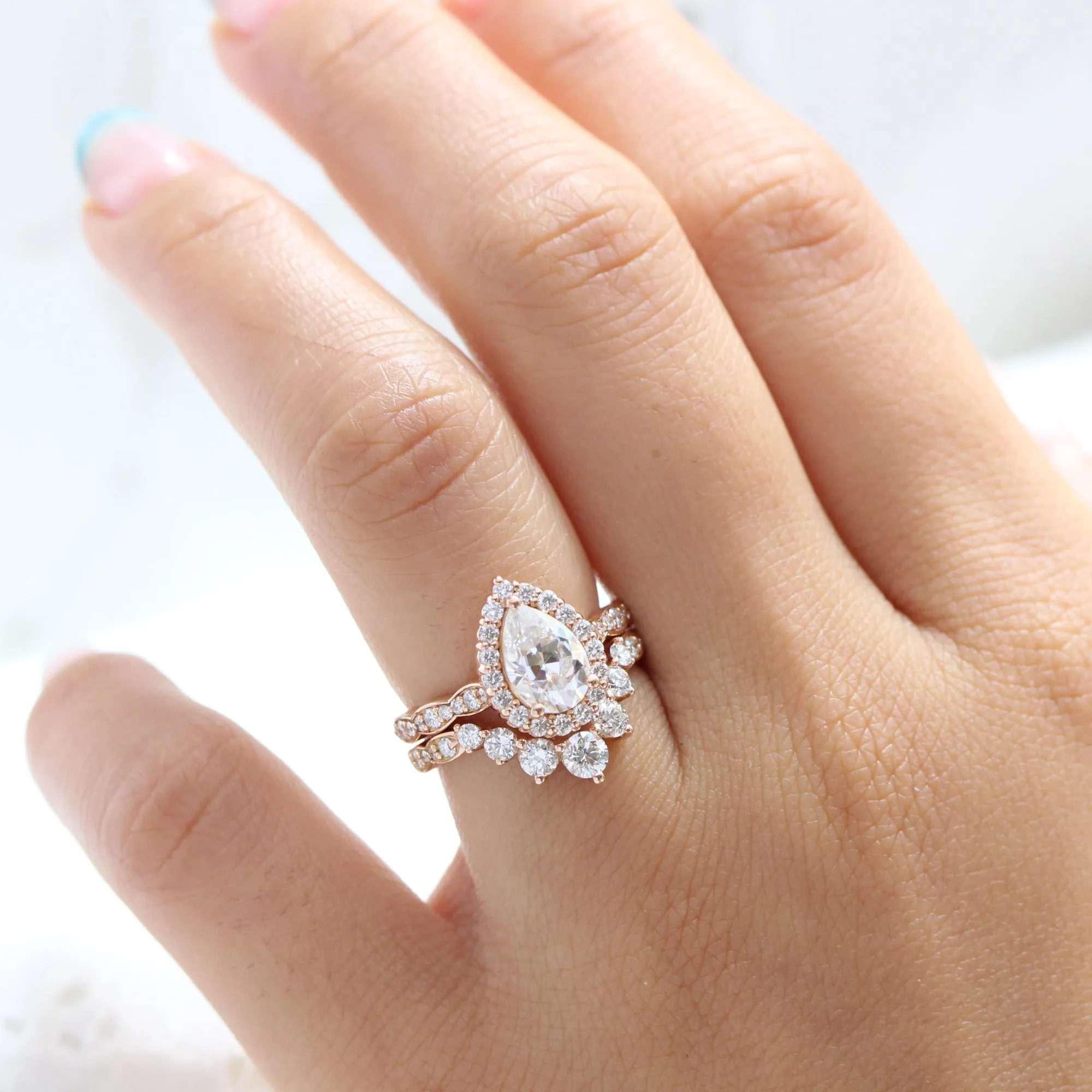 Pear Moissanite Engagement Ring in Luna Halo Diamond Scalloped Band