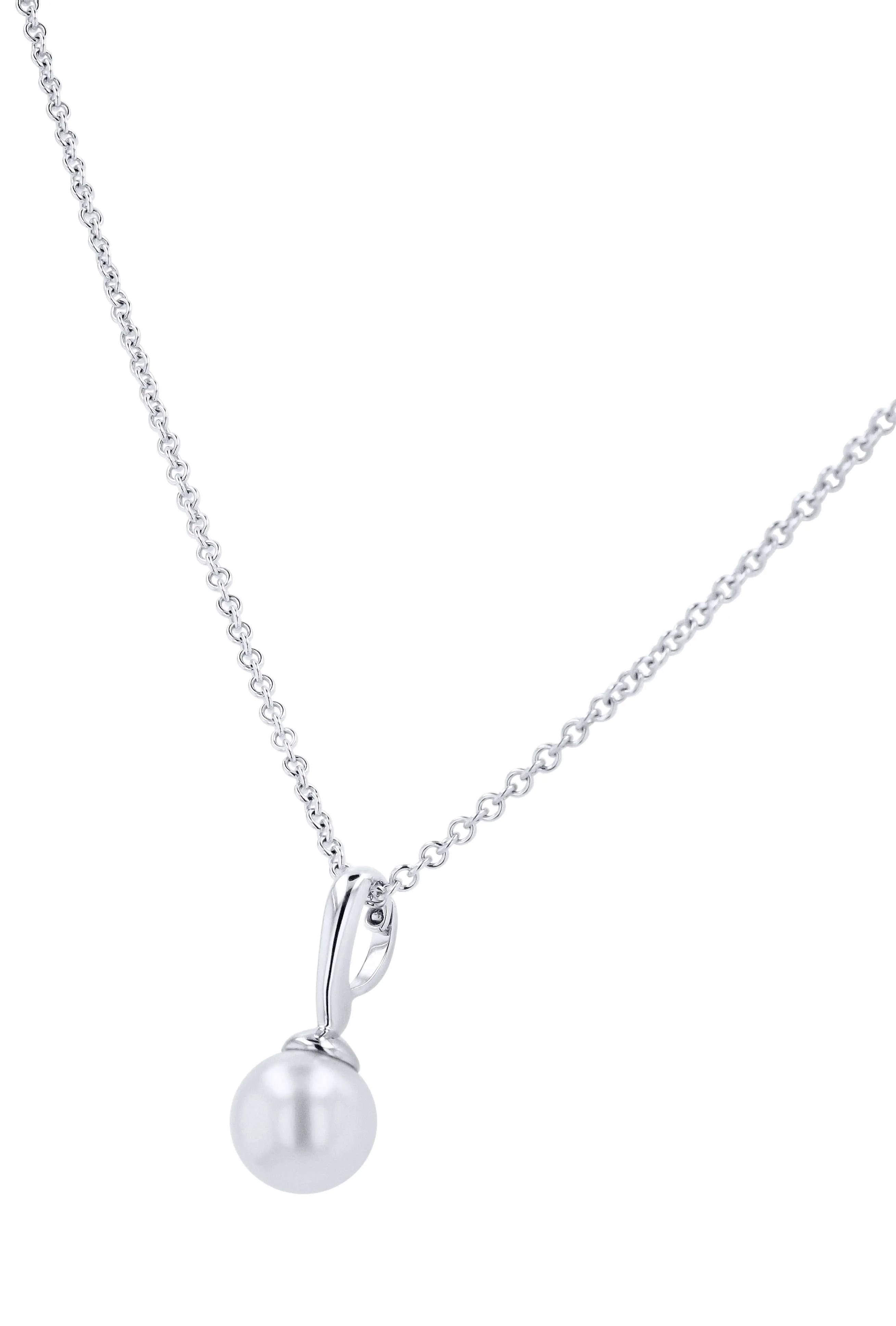 Pearl Solitaire Pendant Necklace