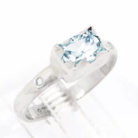 Sky Blue Topaz & Diamonds Ring (size 8 1/2)