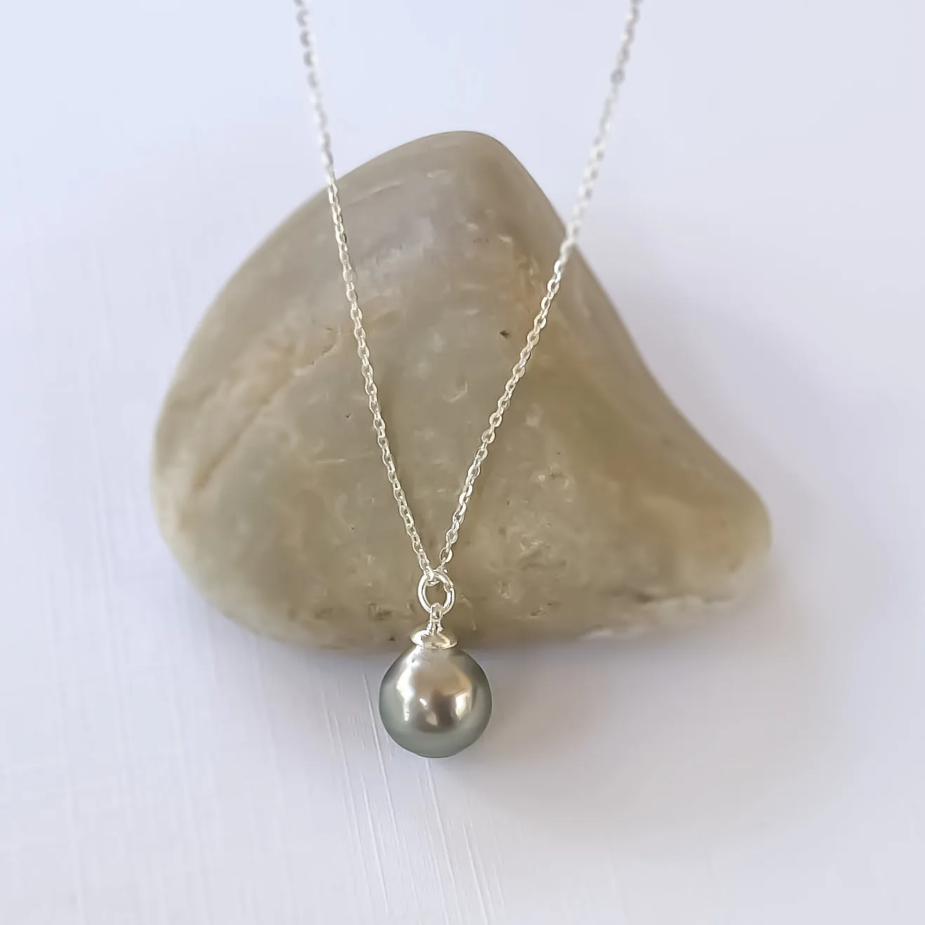 Tahitian Pearl Pendant Necklace