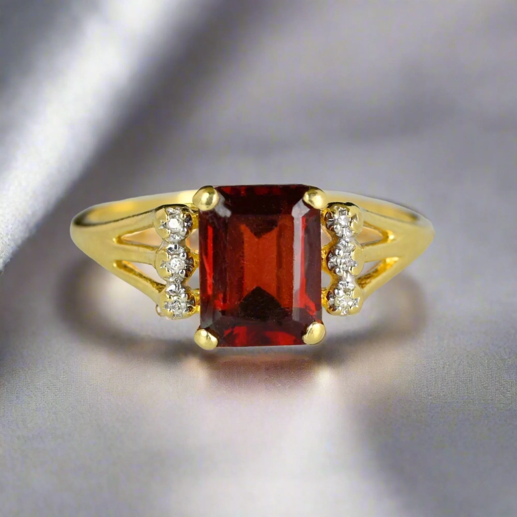 Vintage 14K Gold Diamond Emerald Cut Garnet Ring